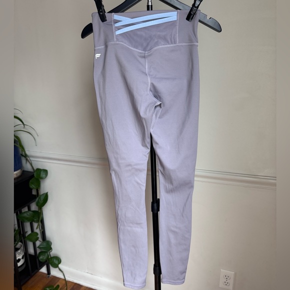 Fabletics Motion365 Leggings XS 36” Length High Rise Workout - Picture 2 of 3